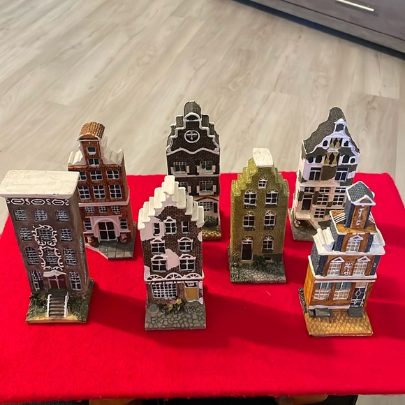 Lot of 7 Vintage K’s Collection Decorative Ceramic Township-High Rise Buildings - Picture 1 of 9